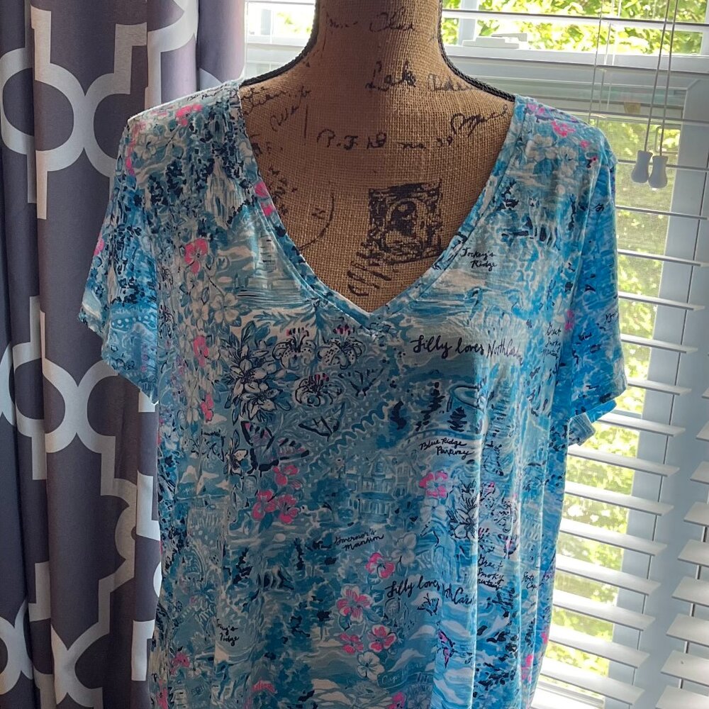 Lilly Pulitzer Etta V-Neck Top North Carolina Size XXL